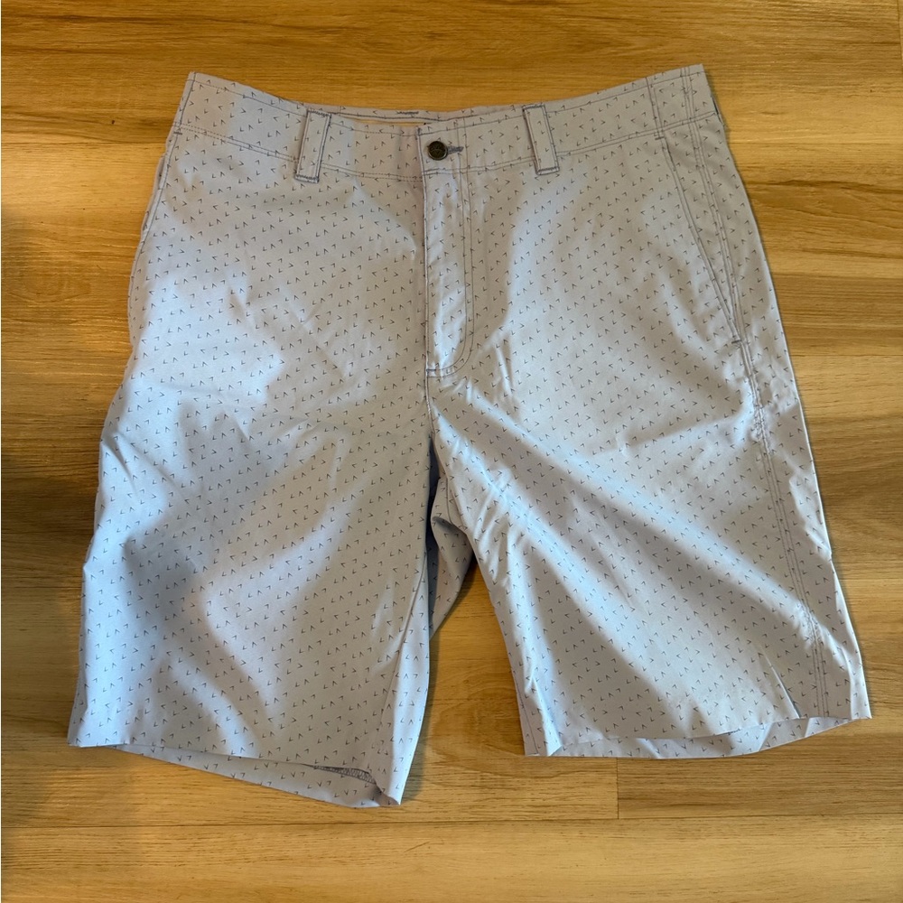 Callaway Men's Light Gray Patterned Flat Front Sh… - image 1